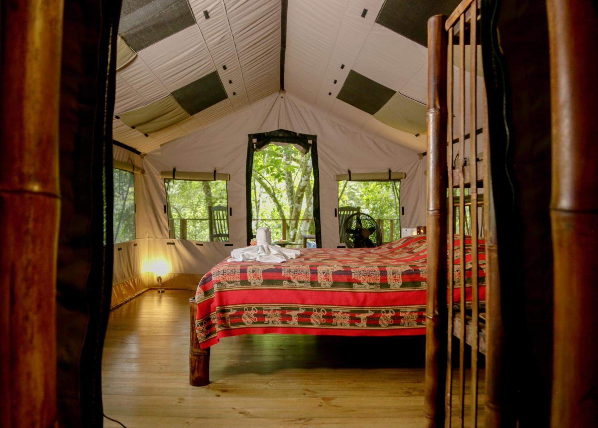 Punta Mala Rio Tico Safari Lodge מראה חיצוני תמונה