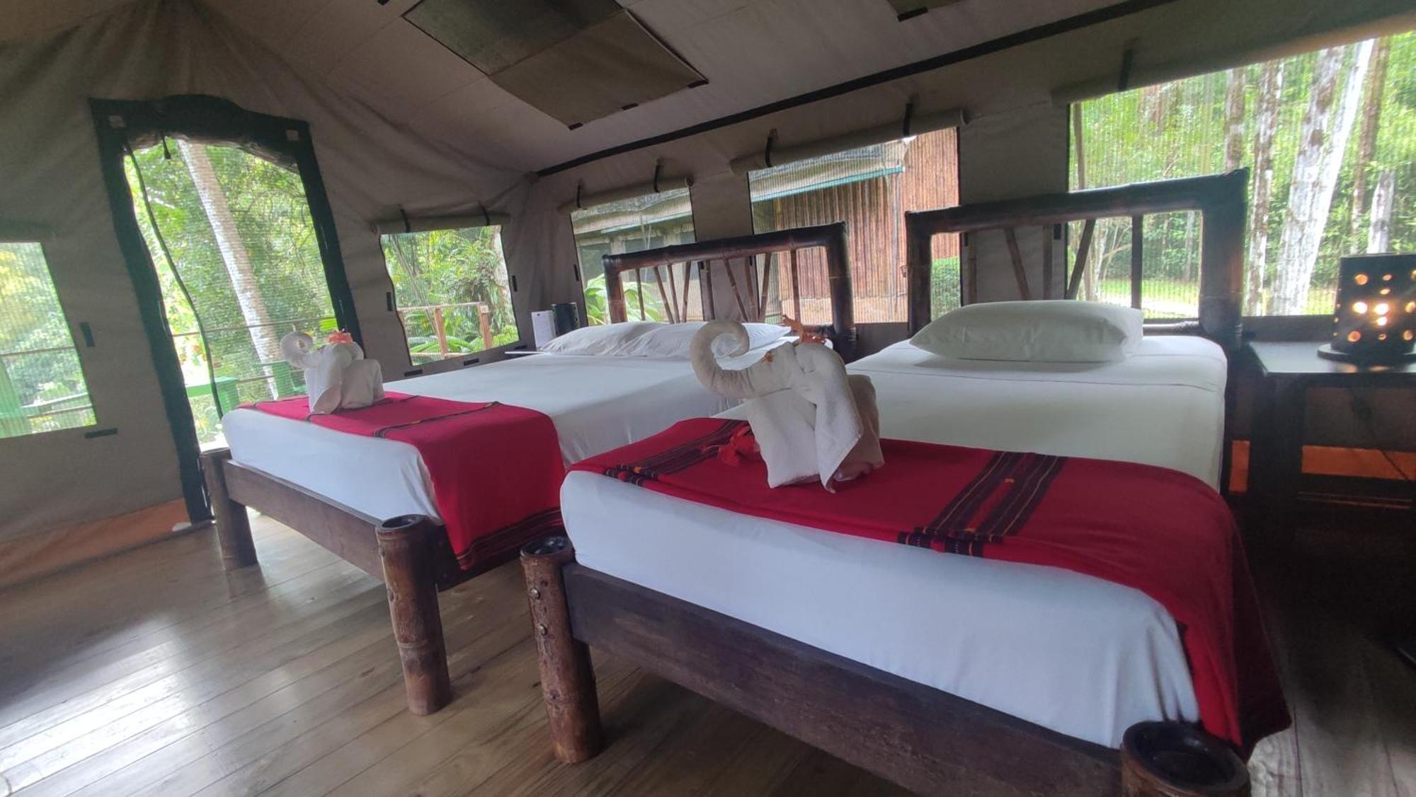 Punta Mala Rio Tico Safari Lodge מראה חיצוני תמונה