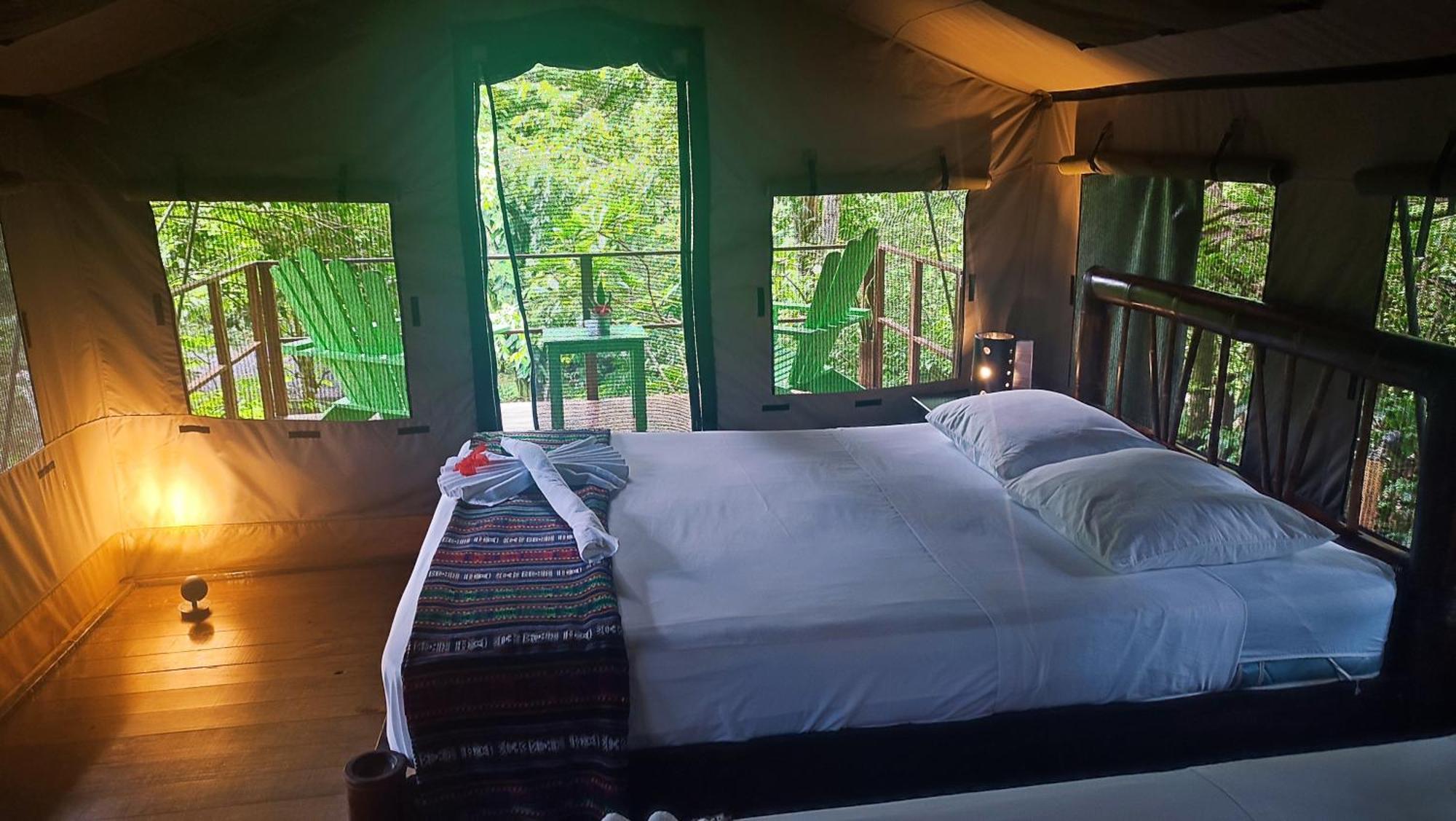 Punta Mala Rio Tico Safari Lodge מראה חיצוני תמונה